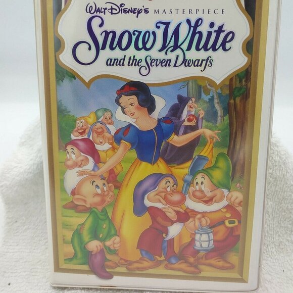 Snow White & the Seven Dwarfs VHS 1994 Clamshell Walt Disney Masterpiece - Picture 3 of 9
